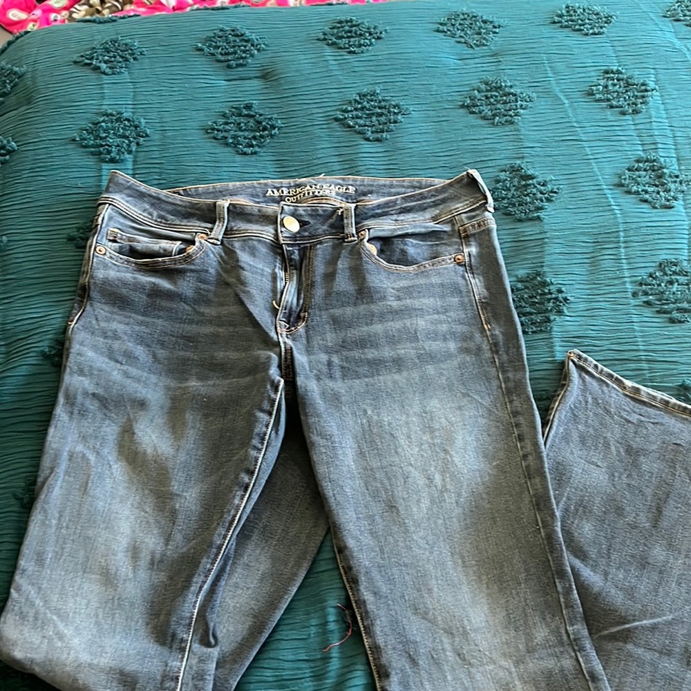 American eagle kick boot jeans